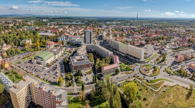 Společně tvoříme Chomutov 2025/2026: Všechny návrhy přehledně. Které postoupily do hlasování a proč některé ne?