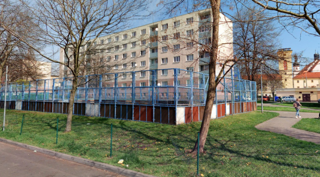 12. Zkulturnění hřiště v ul. Vodních staveb