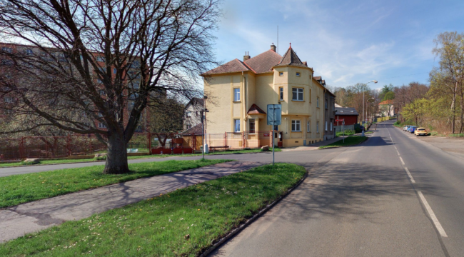 10. Instalace odpadkových košů Blatenská